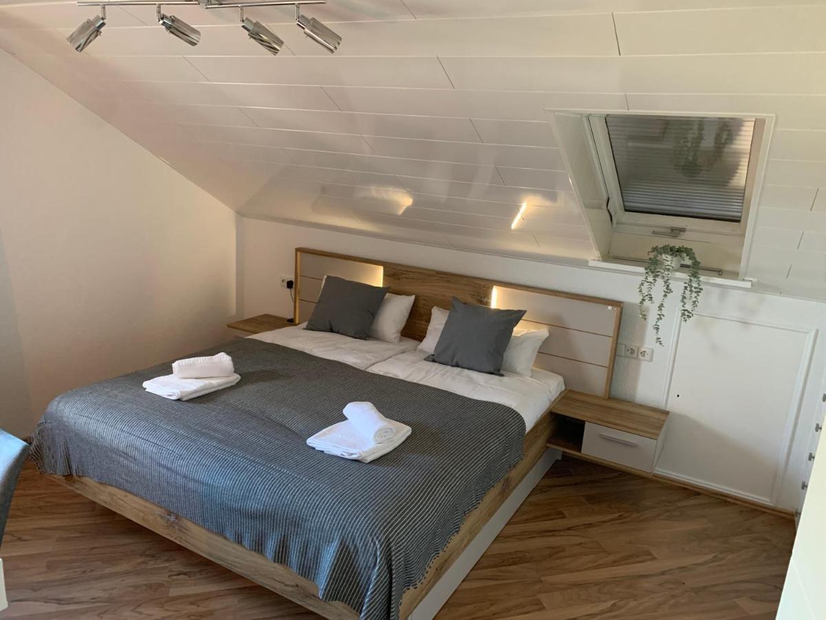 2 Zimmer Ferienwohnung Obersulm 외부 사진
