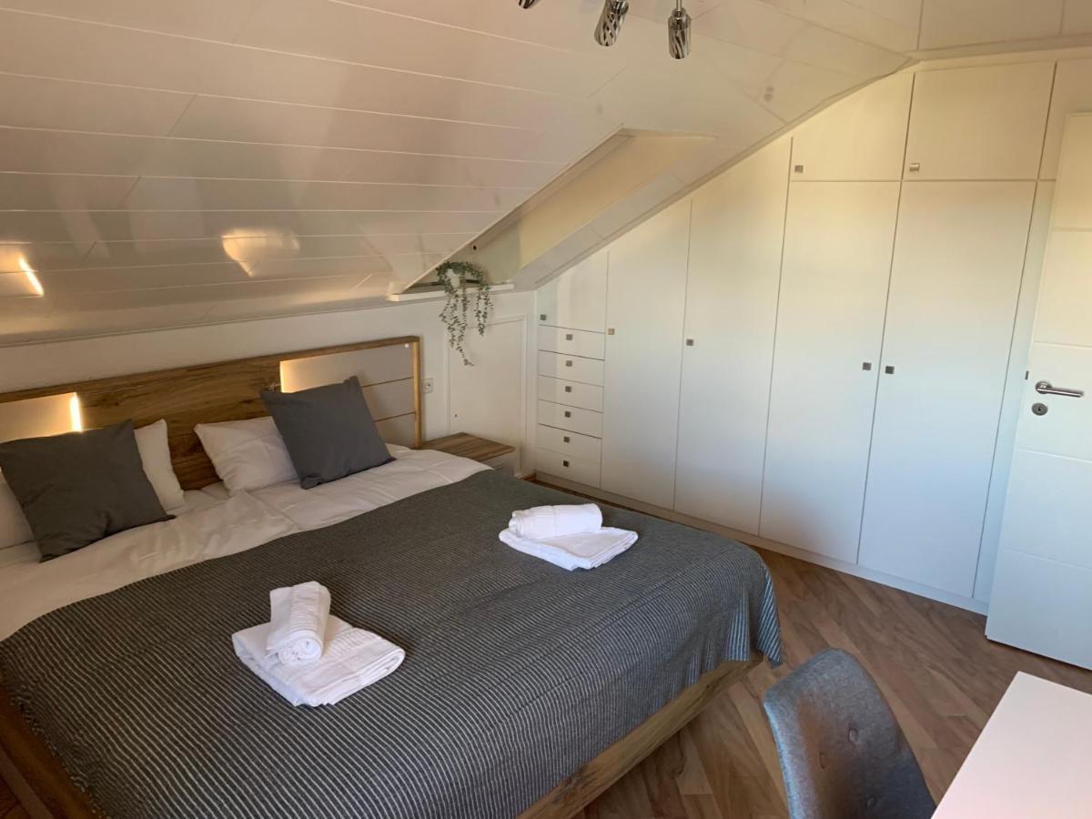2 Zimmer Ferienwohnung Obersulm 외부 사진